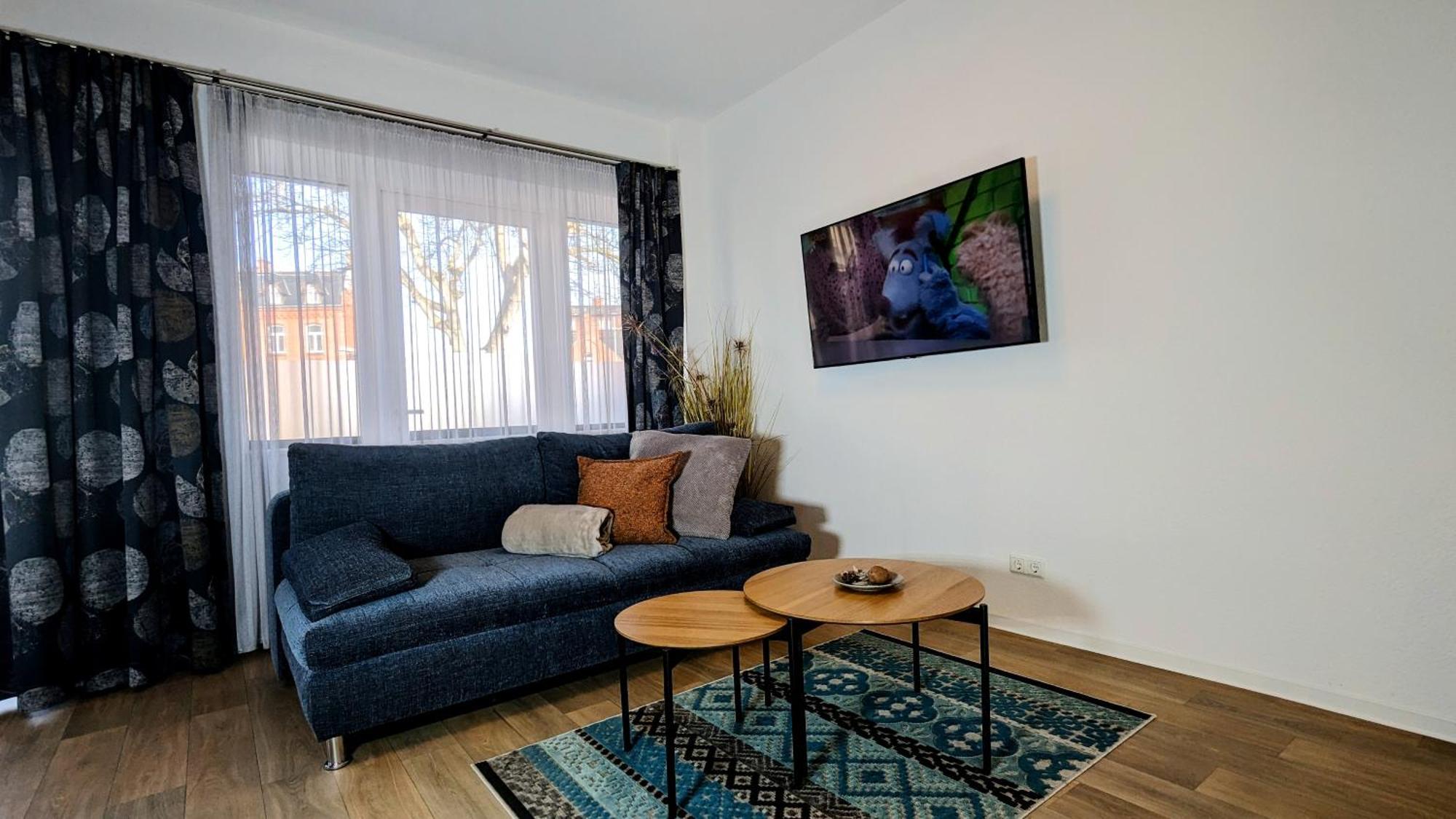 Fewo Urban Gotha-Apartment Friedenstein- Am Schlosspark- Parken An Der Der Tuer- Barrierefrei, 900 Meter Zum Bahnhof - Wallbox Luaran gambar