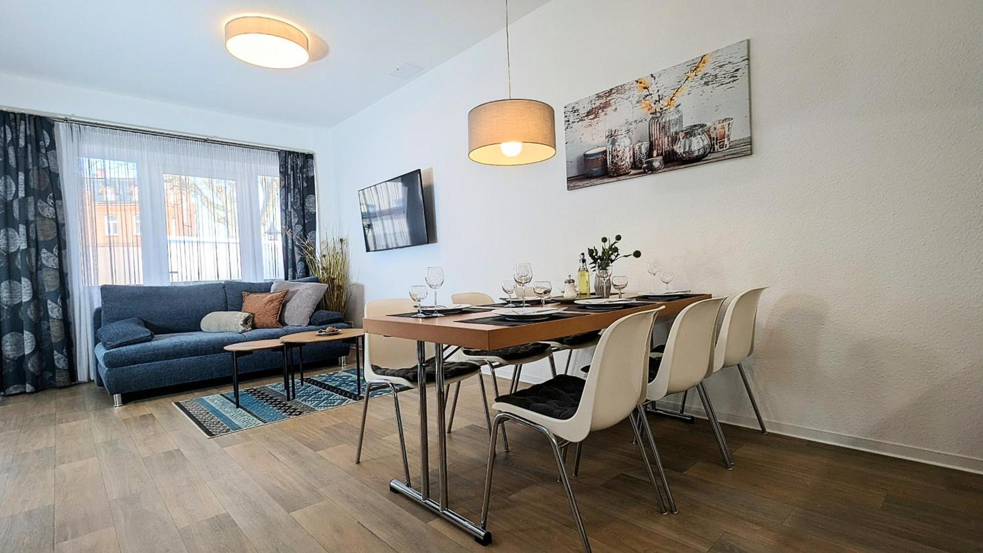 Fewo Urban Gotha-Apartment Friedenstein- Am Schlosspark- Parken An Der Der Tuer- Barrierefrei, 900 Meter Zum Bahnhof - Wallbox Luaran gambar