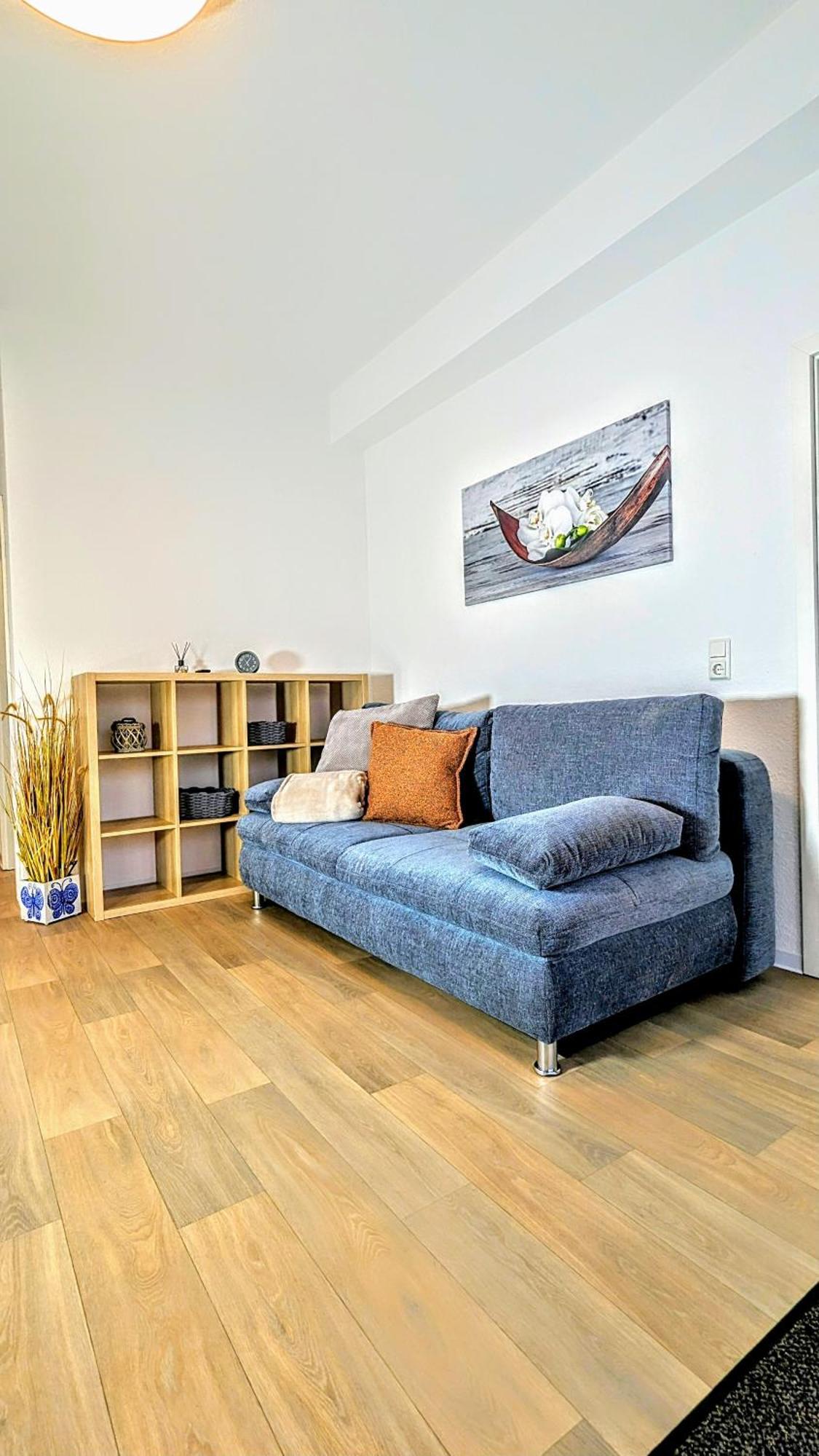 Fewo Urban Gotha-Apartment Friedenstein- Am Schlosspark- Parken An Der Der Tuer- Barrierefrei, 900 Meter Zum Bahnhof - Wallbox Luaran gambar
